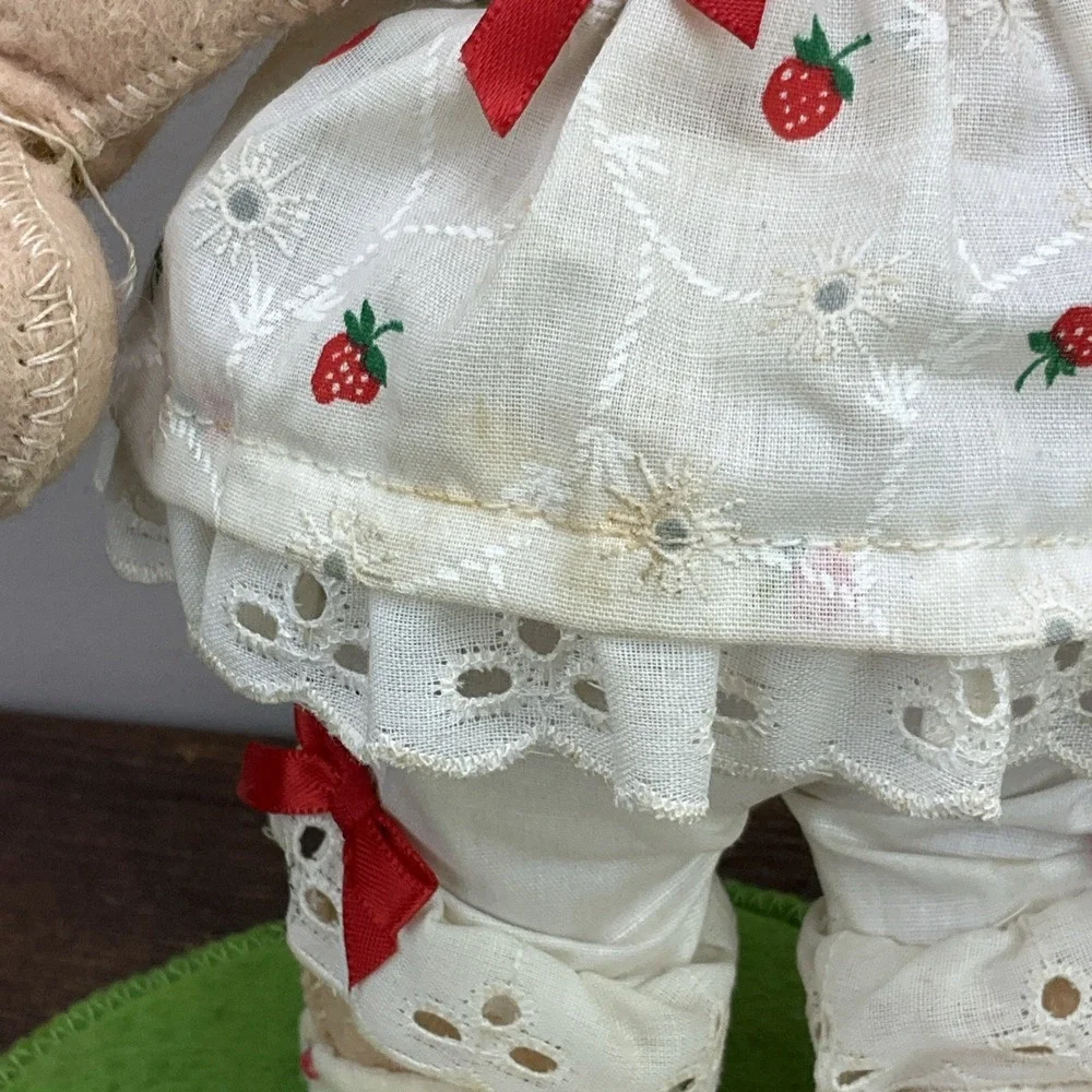 Annalee 11 Inch Spring Easter Parade Bunny Rabbit Girl With Tag